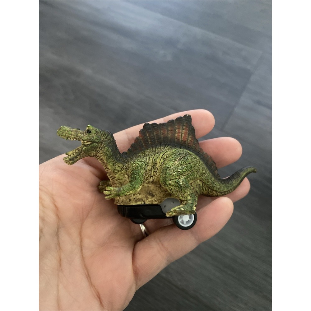 Spinosaurus Dinosaur Wind Up Toy Car On Wheels, Goes Fast Across The Floor!